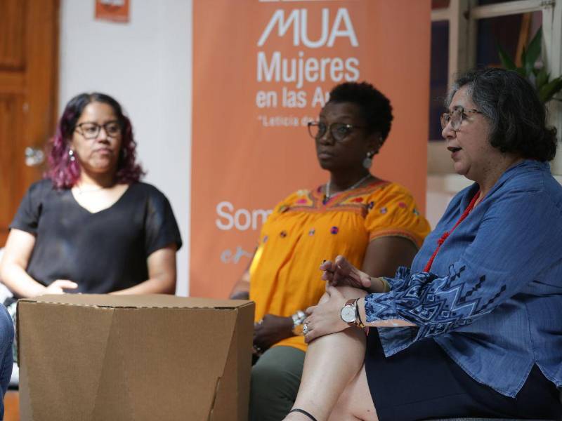 Verónica Romero, Josefina Dobinger y América Mejía señalan que Mua ha tenido que transformarse y replantearse algunos de sus objetivos en estas tres décadas.