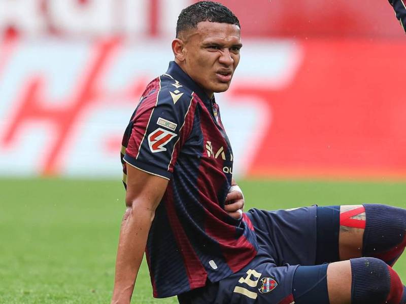 Arriaga tuvo que ser sustituido del terreno de juego.