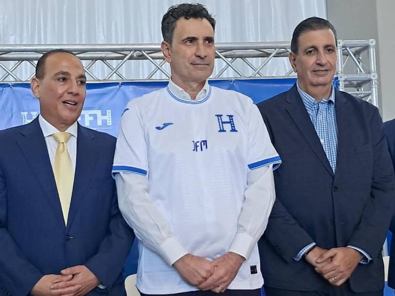 José Francisco Molina es presentado como nuevo técnico de la Selección de Honduras