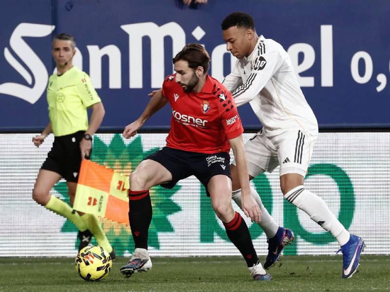 Imágenes del desarrollo del partido.