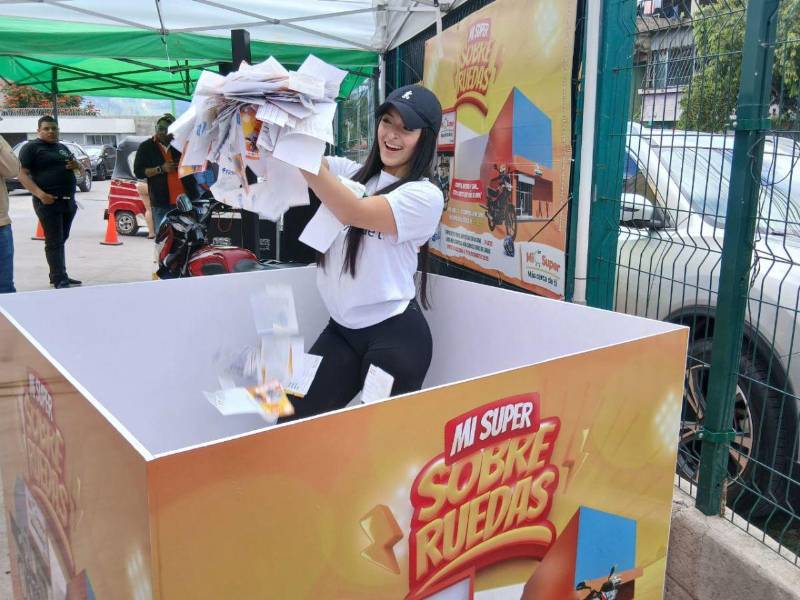 Mi Super y Grupo UMA premian la fidelidad de sus clientes con “Mi Super sobre ruedas”