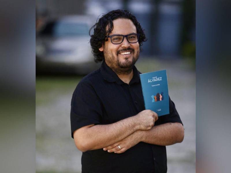 El libro reúne 33 reseñas literarias que fueron publicadas en la sección que Josué Álvarez tiene en El Heraldo: Diario de lectura.