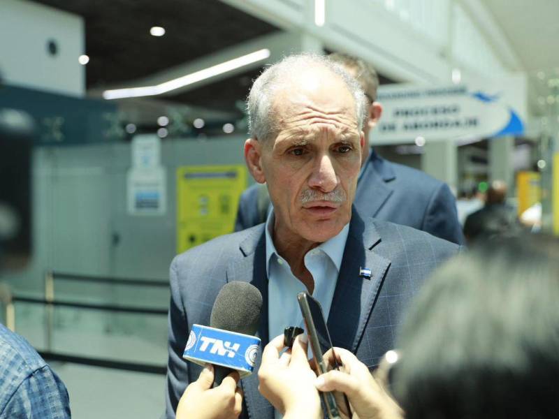 El mandatario viajó a inicio de la semana a Estados Unidos.
