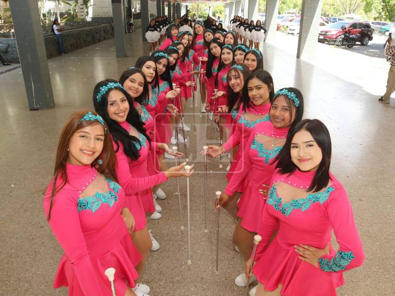 Este 15 de septiembre, sus estudiantes están listos para volver a llenar de tradición, música y color los desfiles patrios.