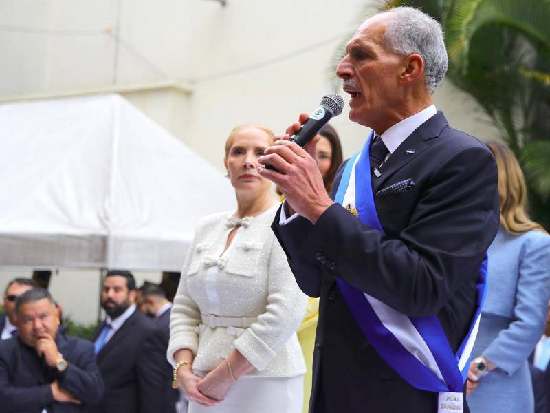 Asfura aseguró que su gobierno demostrará con hechos el compromiso de trabajar al servicio del país y afirmó que el tiempo será el encargado de confirmar su gestión.