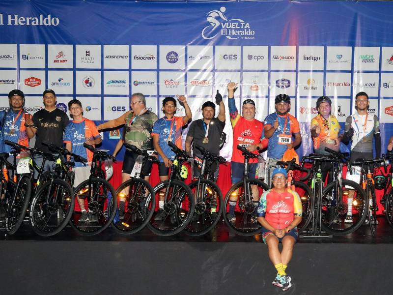 Los patrocinadores, como BikeMart, alistan una serie de sorpresas para que todos los ciclistas participen al final de la ruta, en el sector del Campo de Parada a