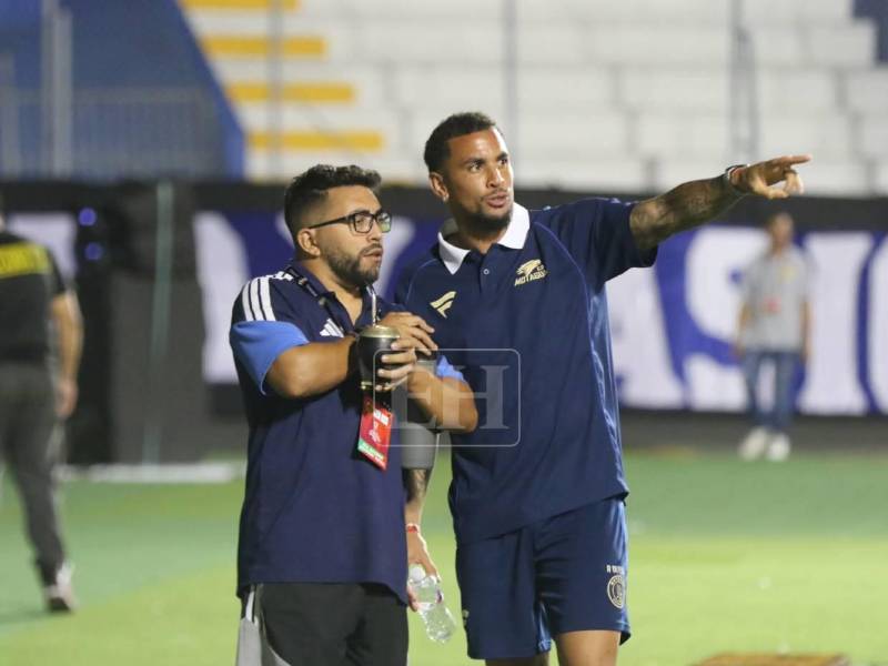 Imágenes del desarrollo del partido.