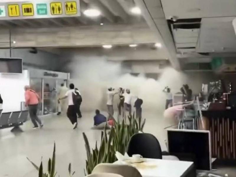 Dos fuertes terremotos sacudieron este miércoles el Caribe venezolano con apenas 39 segundos de diferencia, en una secuencia sísmica cuyo evento principal fue un sismo de magnitud 7,5, informó el sistema oficial de alerta de tsunamis de Estados Unidos.
