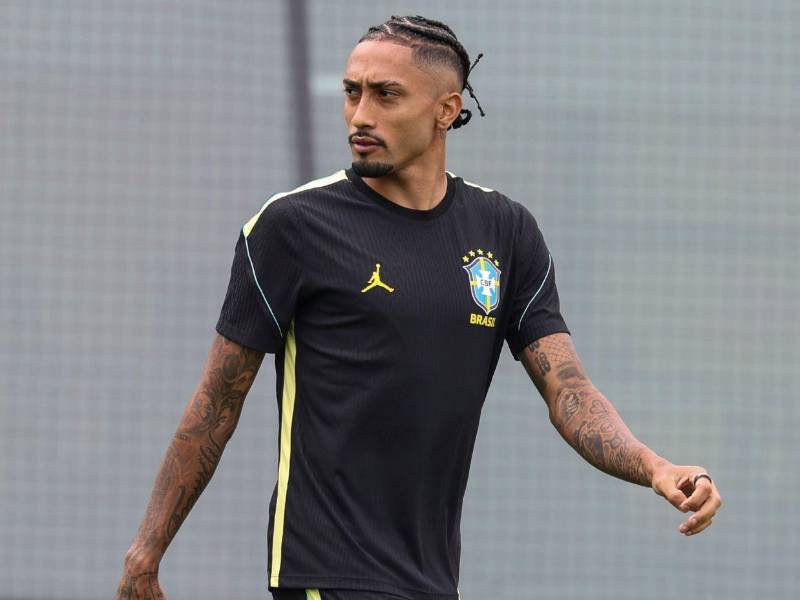 Raphinha, prácticamente descartado para el partido de 16avos contra Japón.