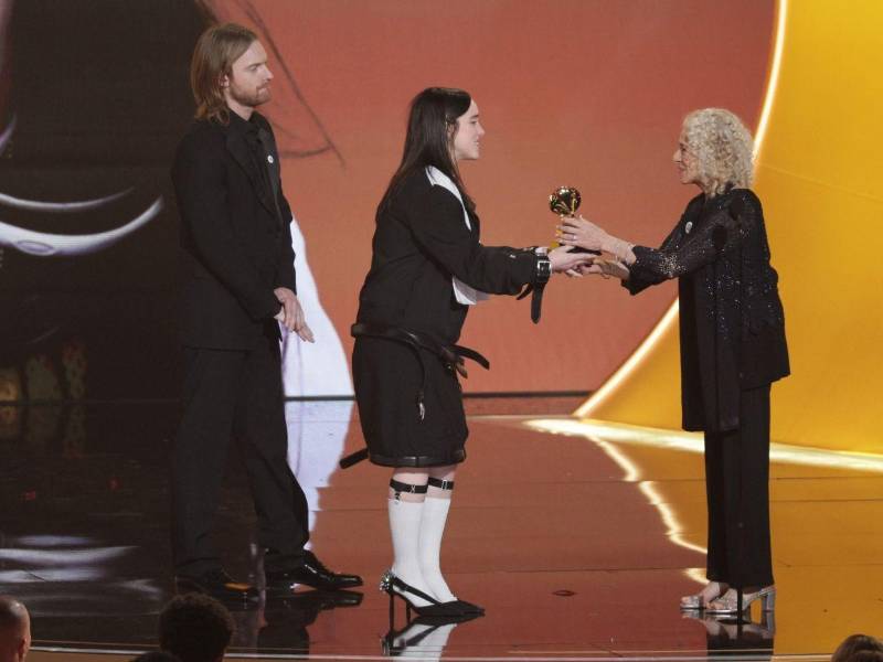 Wildflower forma parte del tercer álbum de estudio de la artista y había generado expectativa desde su lanzamiento por la profundidad emocional de su letra.