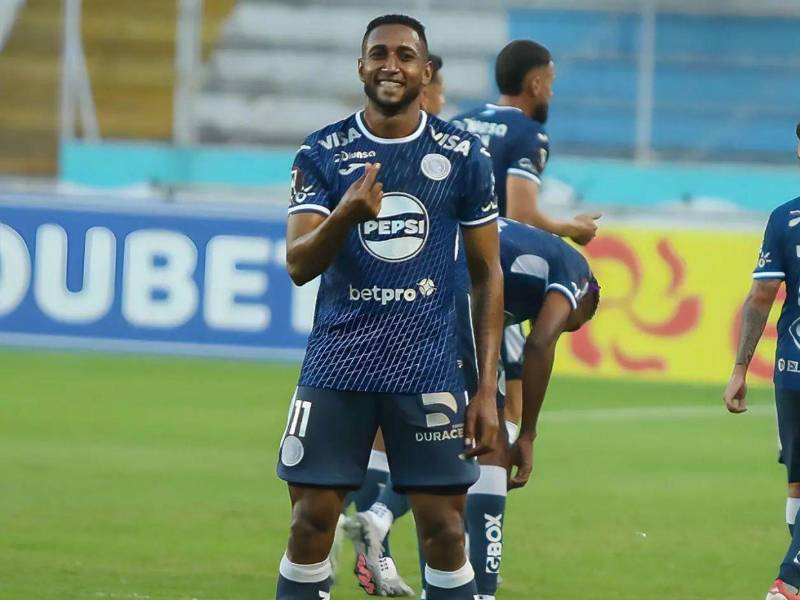 Romario Da Silva sufrió una luxofractura en su tobillo.