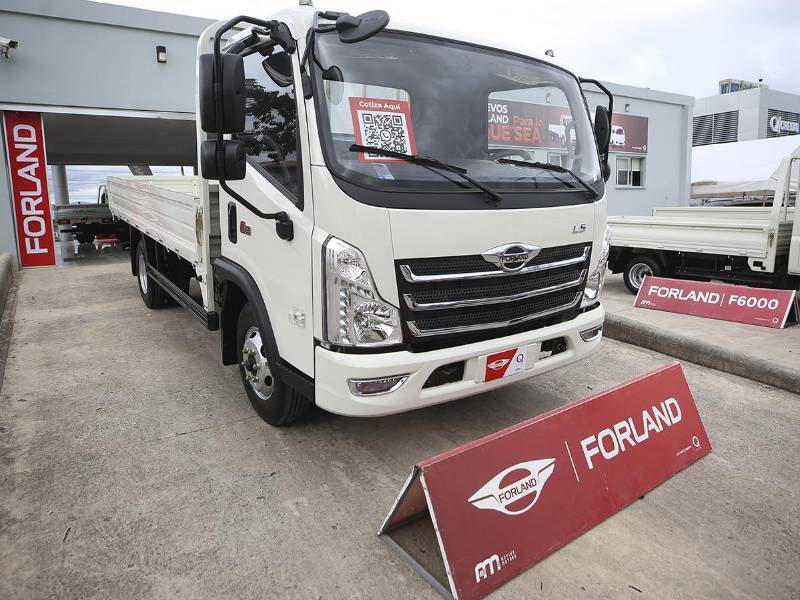 Forland lidera en el transporte de grandes cargas con modelos que soportan hasta 6 toneladas.