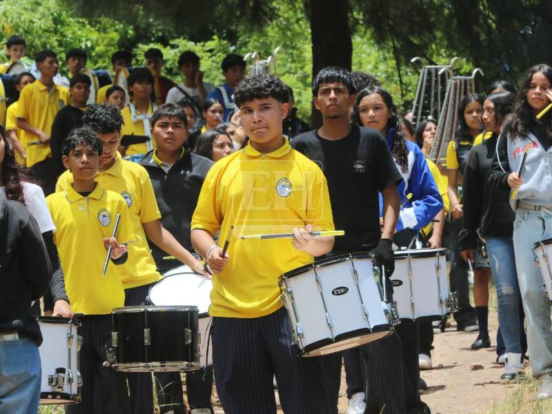 Con una variedad de ritmos en su repertorio la banda del Instituto Gubernamental San Pablo se alista para brillar en las calles de Tegucigalpa el 15 de septiembre.