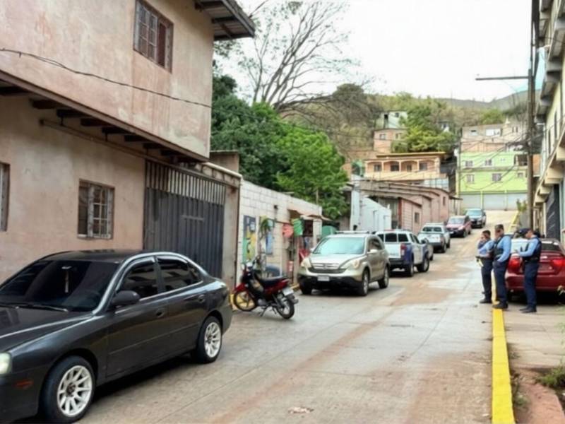 De acuerdo con información preliminar, el crimen ocurrió dentro de la vivienda que ambos compartían como pareja.