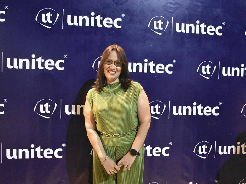 La doctora Claudia Patricia Umaña, Jefe Académico de Odontología de la Facultad de Ciencias de la Salud UNITEC.