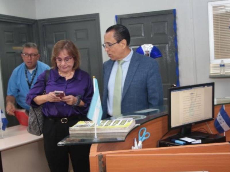 <b>El MP acusa a Hernández por presuntos delitos contra la libertad de prensa, pues, según el requerimiento, existió una conducta dirigida a estigmatizar a periodistas mediante publicaciones oficiales y declaraciones públicas.</b>