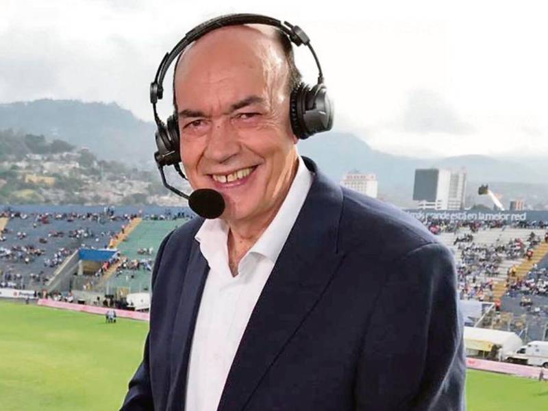 Un 24 de mayo de 2026, el periodismo deportivo de Honduras vio partir a una de sus leyendas: Julio César Núñez, el hombre que llegó al país una fecha muy similar: el 25 de mayo, pero de 2003, es decir, hace 23 años. Aquí te contamos qué coincidencias rodean el fallecimiento del querido uruguayo.