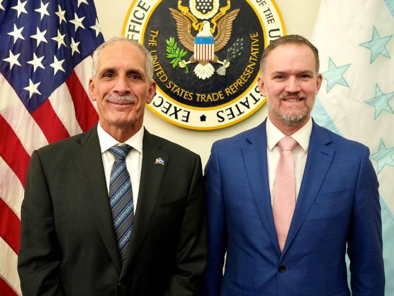 Asfura y Jamieson Greer pactan acuerdo comercial bilateral lo antes posible.