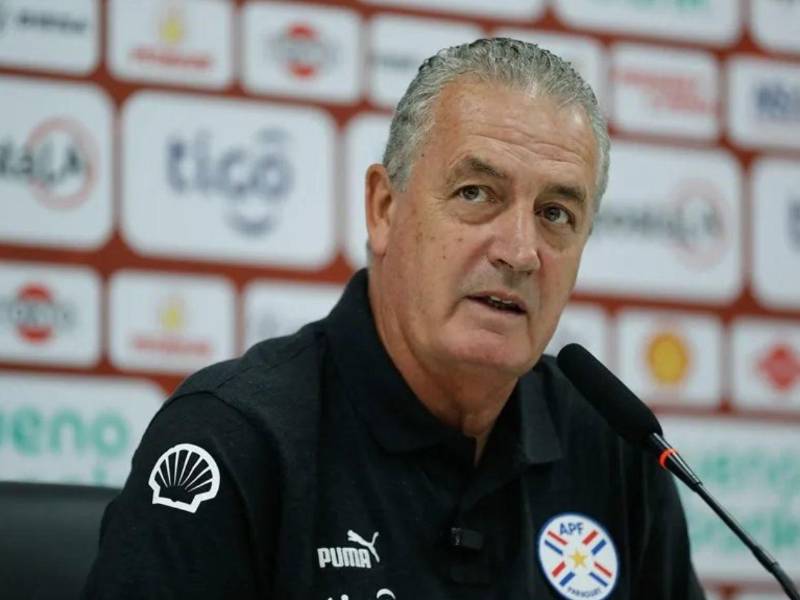 La Paraguay de Gustavo Alfaro, obligada a ganar o empatar para avanzar de ronda.