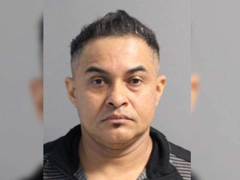 El ciudadano hondureño enfrentará a la justicia de EE UU por delitos relacionados al abuso sexual.