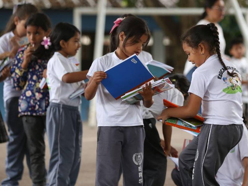 Desde hace 23 años, Cuadernos Quick se hace presente en la mochila de miles de alumnos del país mediante la campaña Maratón del Saber.