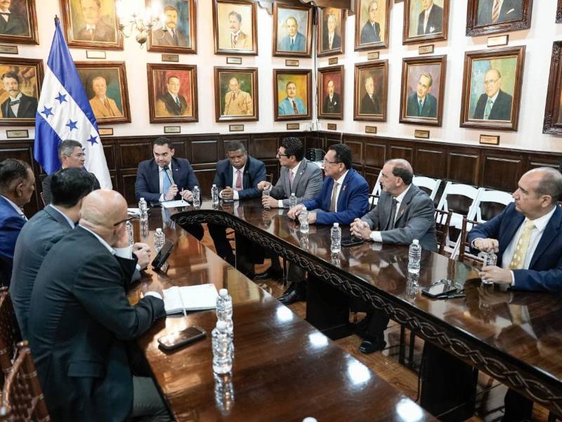 La junta directiva del Congreso Nacional y los jefes de bancada decidirán los temas prioritarios a tratar en estas sesiones.