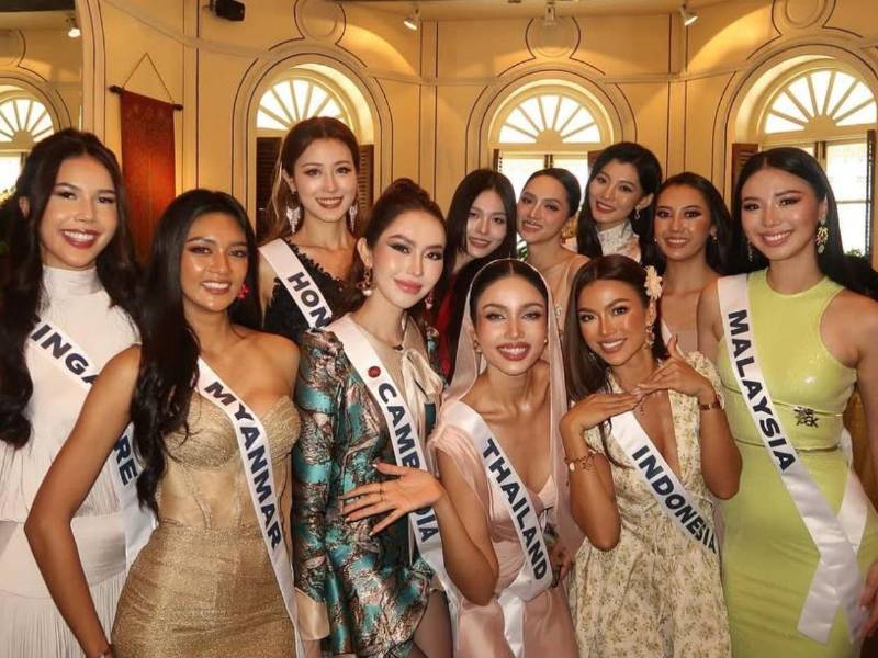 Mientras el Impact Arena de Tailandia se prepara para coronar a la sucesora de Victoria Kjær Theilvig, los expertos en concursos de belleza, las casas de apuestas y millones de usuarios en redes sociales apuntan a un puñado de candidatas que podrían llevarse la corona.