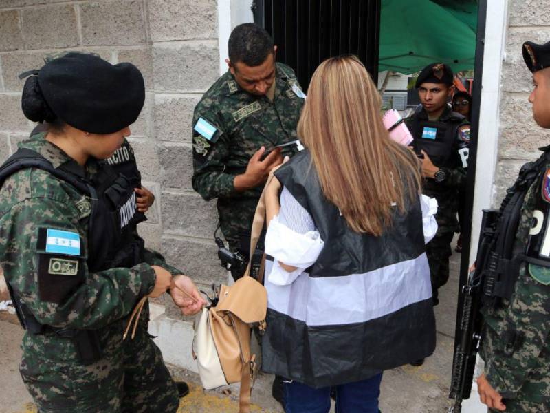 Para los expertos, el CNE debe hacer prevalecer la Ley y lograr hacer la declaratoria.