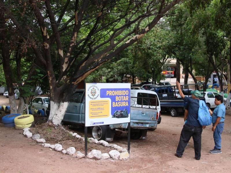 La recuperación de espacios públicos en Tegucigalpa y Comayagüela trae un nuevo reto: que los ciudadanos eviten volver a tirar basura.