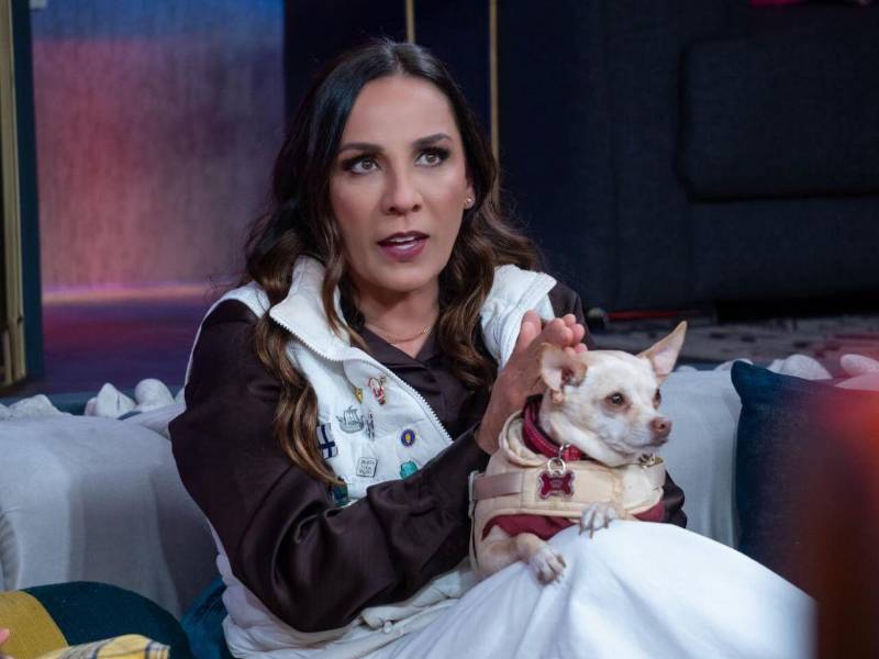 Consuelo Duval realizó una confesión sobre sus relaciones amorosas al reconocer que desarrolla comportamientos tóxicos cuando se enamora.