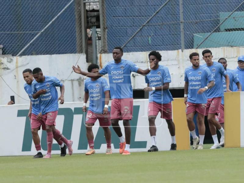 Imágenes del desarrollo del partido.