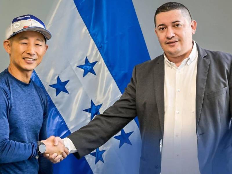 La alianza entre la Secretaría de Educación y Fujiyama beneficiará a decenas de estudiantes con pupitres y futuros centros educativos en la capital.