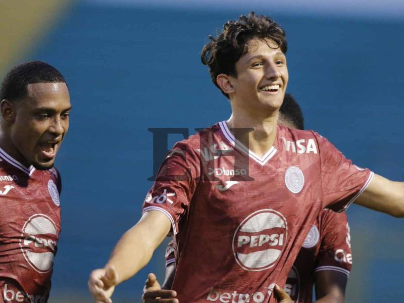 Mathías Vásquez estableció el 1-0 de Motagua ante Platense.