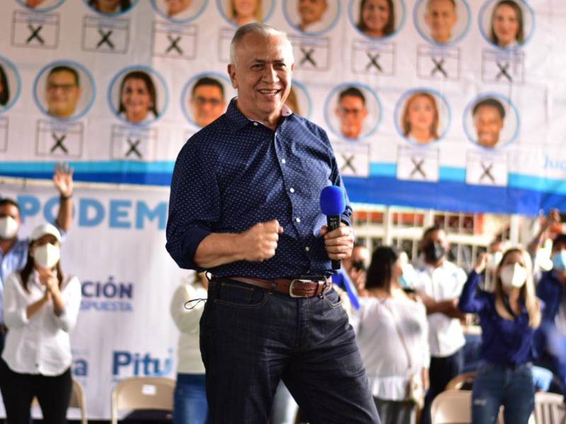 Mauricio Oliva, expresidente del Congreso Nacional (CN), reapareció en la palestra pública y ahora mostrando cuál será el nuevo cargo que ostentará como representante de Honduras. ¿De qué se trata?