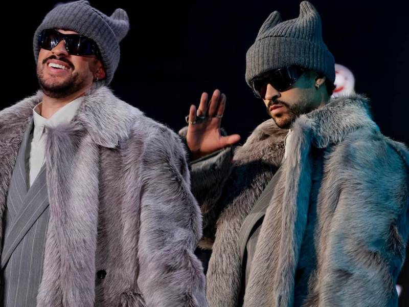 El cantante puertoriqueño Bad Bunny dio una conferencia de prensa previo al Super Bowl LX, quien estará en el show del medio tiempo