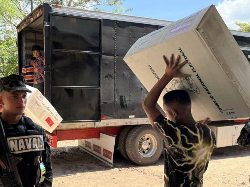 El Consejo Nacional Electoral aún no decide cuál empresa se encargará del transporte del material electoral, mientras el plazo para iniciar el despacho está por cumplirse.