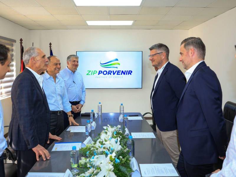 El presidente de la República, Nasry Juan Asfura, se reunió con inversionistas y empresarios alemanes quienes están interesados en invertir en Honduras.