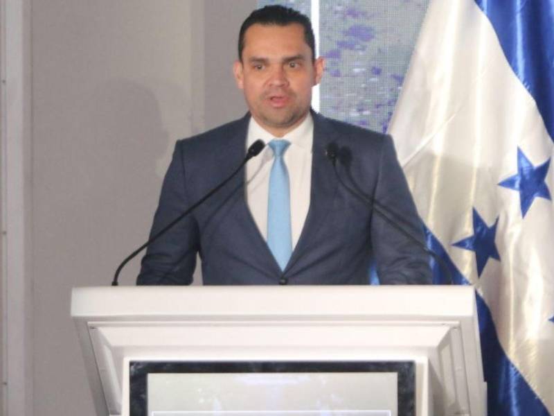 Tomás Zambrano, presidente del Congreso Nacional.