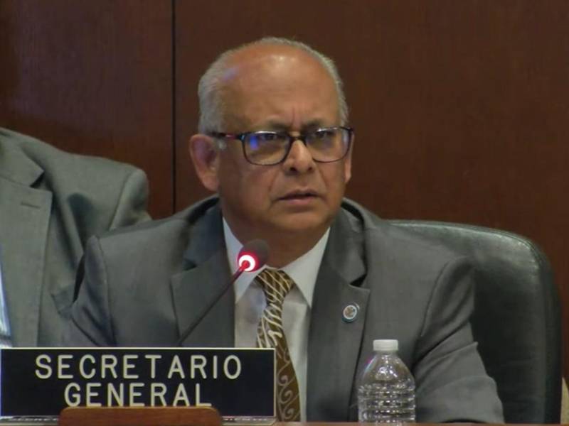 El secretario general de la Organización de los Estados Americanos (OEA), Albert Ramdin, dio sus valoraciones en la sesión extraordinaria.