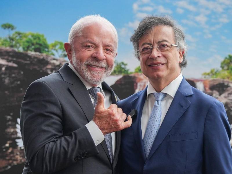 Petro no estuvo presente en la apertura del encuentro, pero acudió posteriormente al inicio de las intervenciones de los jefes de Estado.