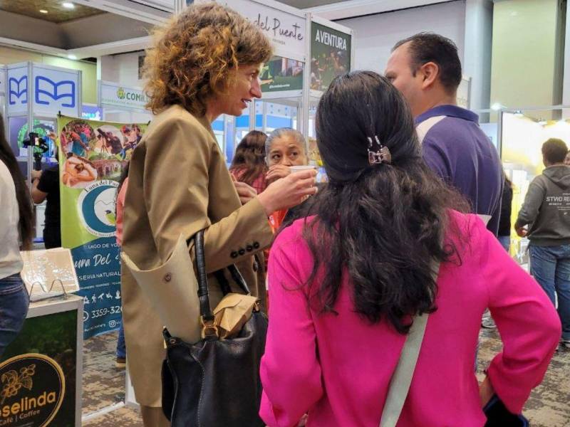 La embajadora alemana en Honduras afirmó que la relación entre los dos países es muy buena, y que esperan poder exportar más productos.