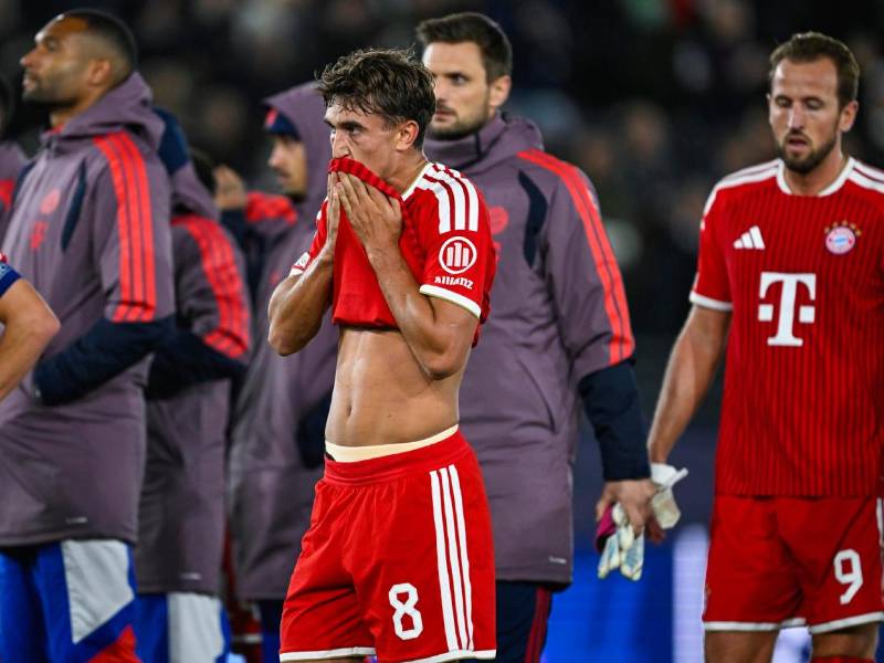El Bayern Múnich de Vincent Kompany sufrió en su visita al Viking.