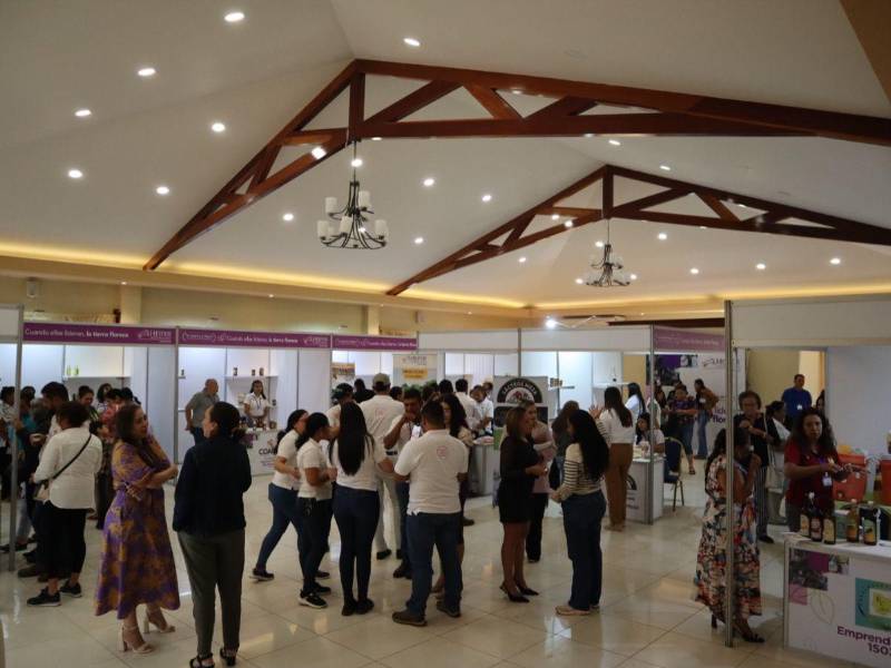 Ganadería, café y cacao: sectores donde las mujeres rurales lideran el cambio en Honduras.