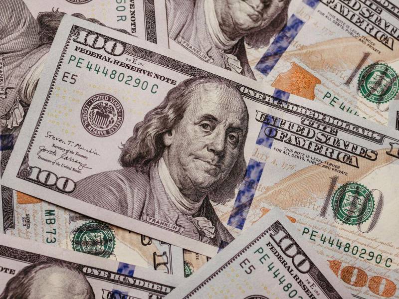 El dólar inicia la semana con cambios en su cotización en Honduras.