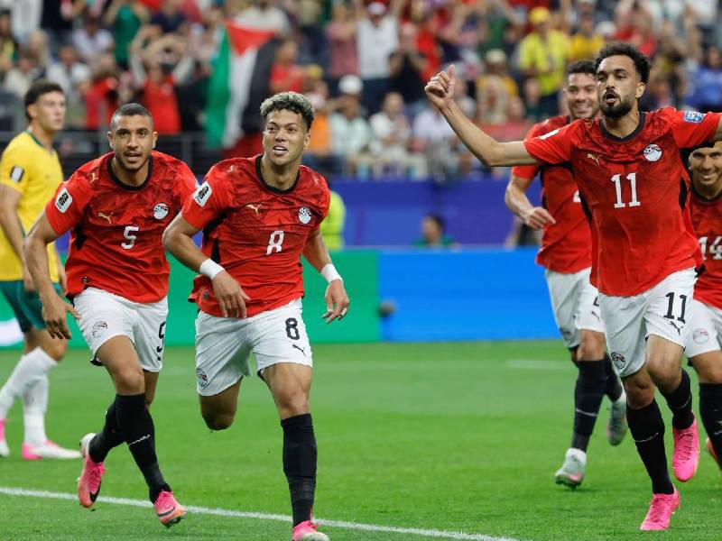 Imágenes del desarrollo del partido.