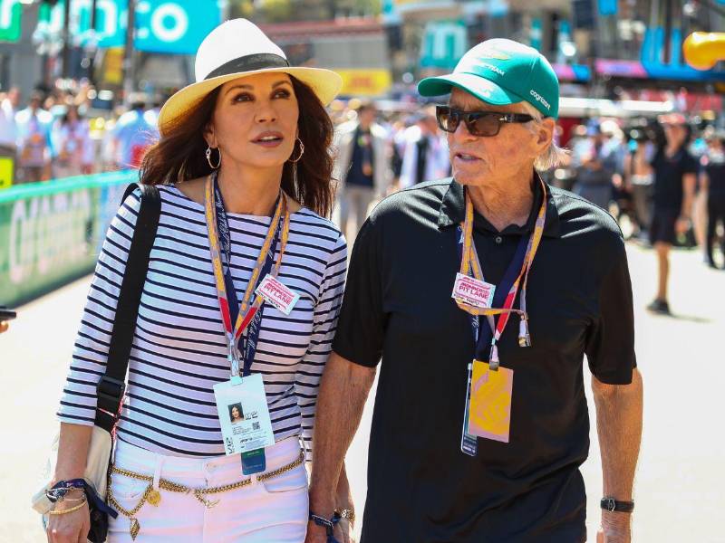 La pareja tiene 26 años de matrimonio, y en las memorias de Michael Douglas su esposa Catherine Zeta-Jones ocupa un lugar importante.