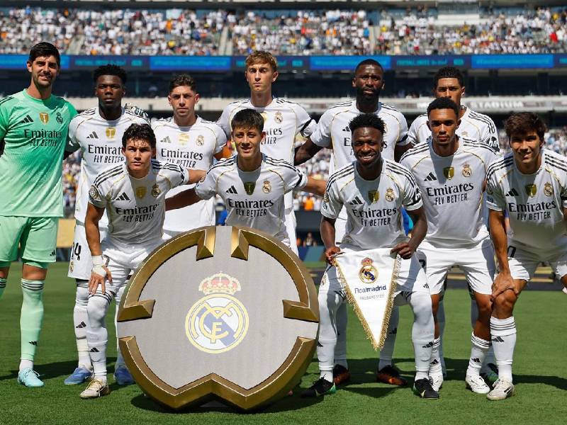 El equipo Merengue se prepara para el inicio de la Liga de España.