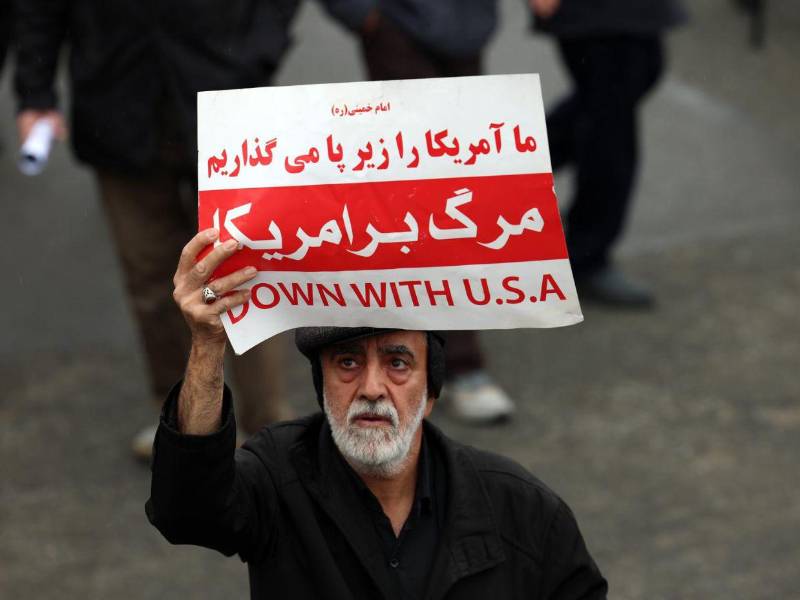 El régimen iraní advirtió con ataques a funcionarios de EE UU e Israel.