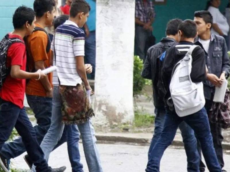 Cada año sube el número de menores que no continúan en el sistema educativos hondureño.