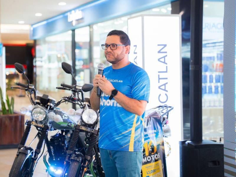 Banco CUSCATLAN premia el ahorro en Honduras con el sorteo de 10 motocicletas del año